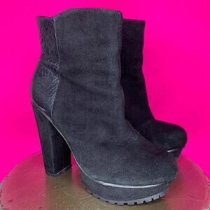 Sol Sana Black Suede Textured Leather Lug Sole Platform Ankle Boot Sz 36